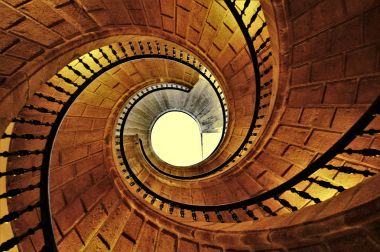 triple staircase in Museo de povo galego