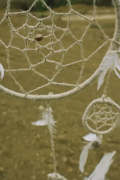 Dream catcher hanging  in a dry land — Stock Photo, Image