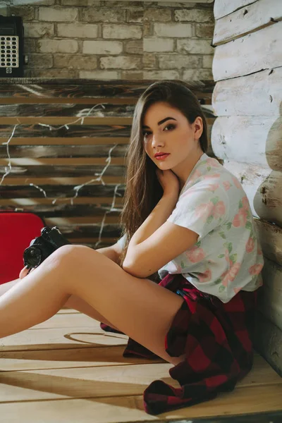 Bir genç hipsters kız portresi .