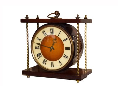 Beyaz arkaplandaki eski saat