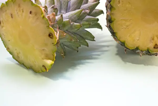 Piña Jugosa Rodajas Sobre Fondo Gris — Foto de Stock