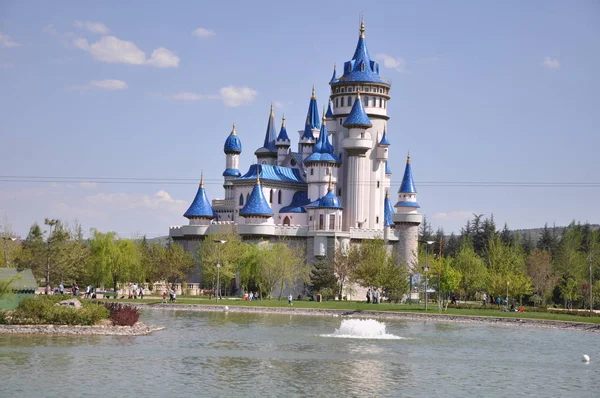 Eskisehir sazova fairy tale chateau — Stock Photo, Image