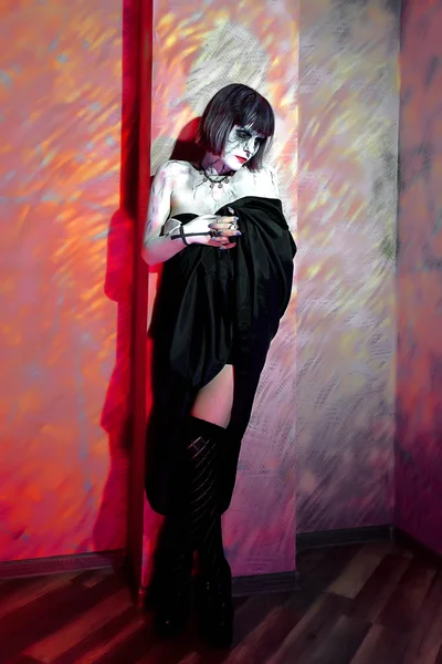 zombi makyaj ile romantik kız