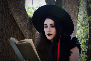 süpürge cadı kostüm