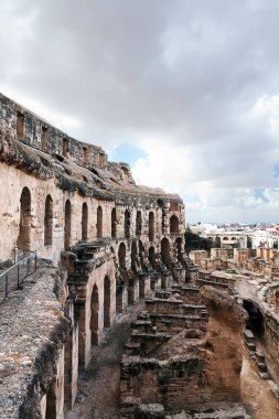 Landmark Tunus Roman amphitheater El Jem içinde