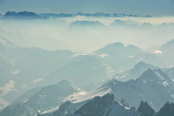 · サンティス ピークからスイス アルプスの素晴らしい景色 — ストック写真