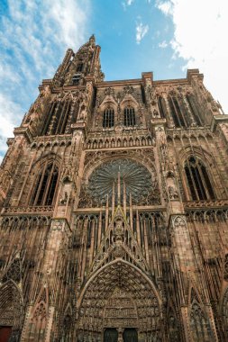Strasbourg Katedrali'nin ön cephe