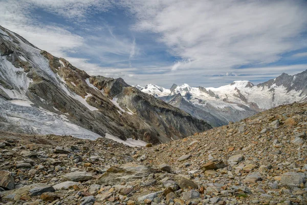 Increíble Vista Sobre Glaciar Fee Muchos 4000 Picos Por Encima —  Fotos de Stock