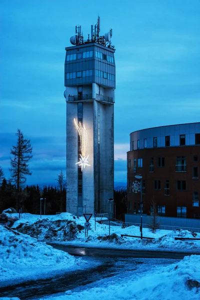 Telecommunication tower, Strbske pleso, Slovakia, winter evening — Stock Photo, Image