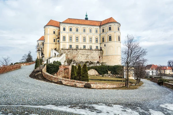 Zamek Mikulov, Morawy Południowe, Czechy — Zdjęcie stockowe