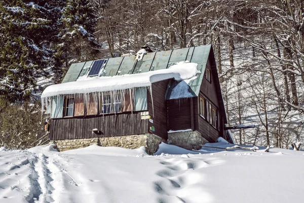 Shelter Limba Rakytov Big Fatra Mountains Slovak Republic Snowy Landscape — Stock Photo, Image