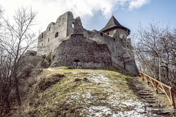 Somoska Kalesi Yıkıldı Slovakya Cumhuriyeti Seyahat Güzergahı Mimari Tema — Stok fotoğraf