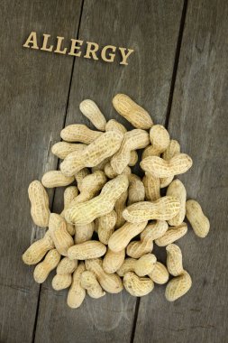 Yiyecek Alerji sağlık kavramı, fıstık veya yer fıstığı yakın kadar üzerinde woo