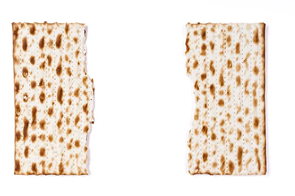 Gebroken in halve Matzah — Stockfoto