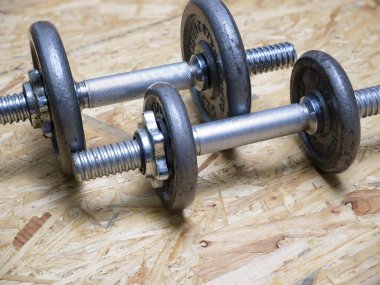 sağlam metal halter