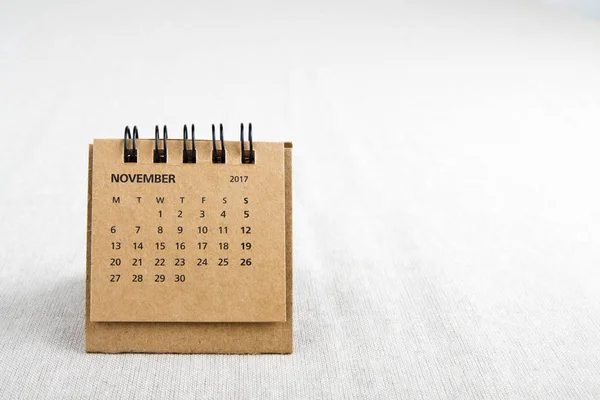 November. Kalender blad met kopie ruimte aan rechterzijde. — Stockfoto