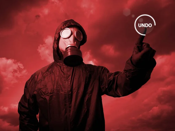 Газова маска. концепція UNDO . — стокове фото