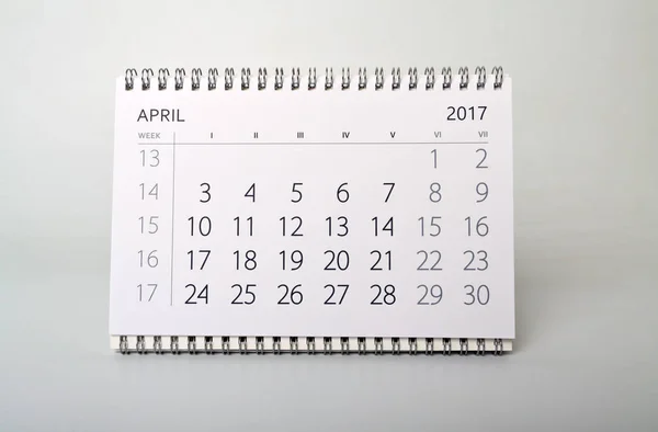 April. Kalender van het jaar twee duizend zeventien. — Stockfoto