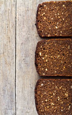 bütün tahıl brown ekmek.