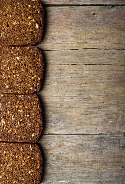 bütün tahıl brown ekmek.