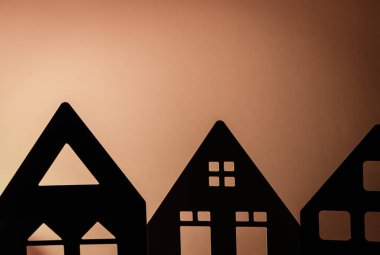 Dekoratif evlerin silueti.