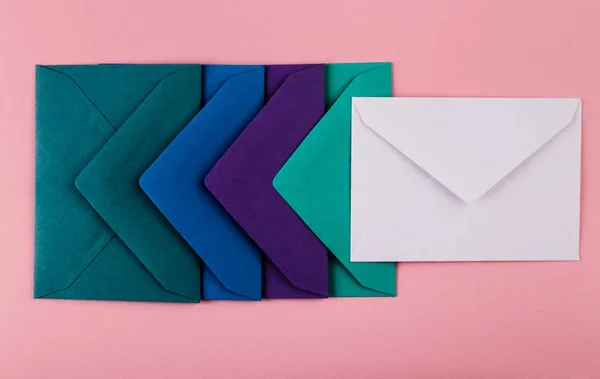 Envelopes on the table. — Stock Photo, Image