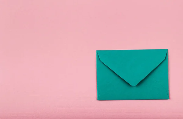 Envelope on the table. — Stock Photo, Image