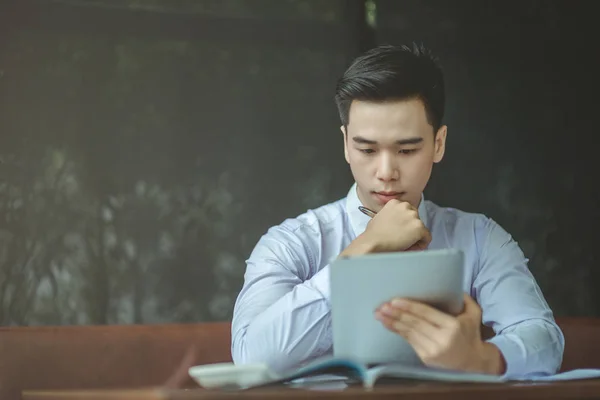 Yönetici iş adam Mali Müfettiş ve sekreter mak