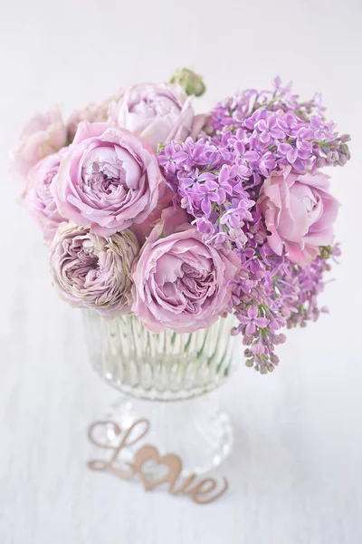 Precioso ramo de flores  . — Foto de Stock