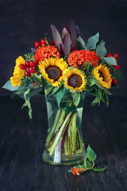 Sonbahar natürmort. Sonbahar buket .