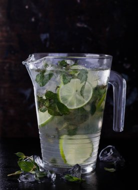 soğuk taze limonata