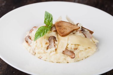 porcini mantarlı risotto