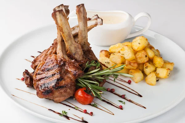 Lamb chop meal with potato — Stock Photo, Image