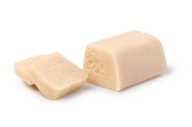 badem ile badem ezmesi