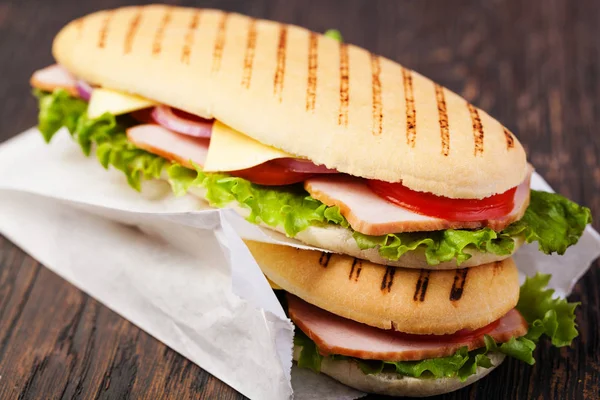Sandwich sur un bois — Photo