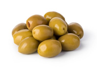 Beyaz arkaplanda zeytin