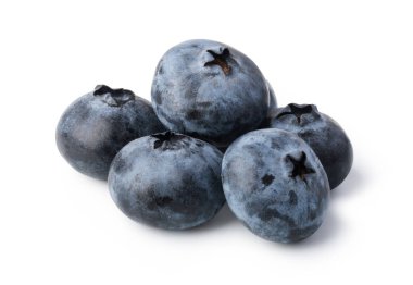 Yaban mersini. Taze çilek beyaz arka plan üzerinde izole.