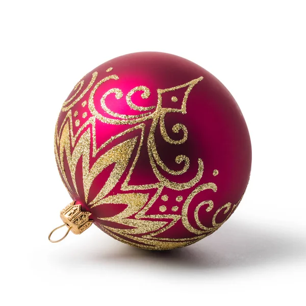 Κόκκινη χριστουγεννιάτικη μπάλα, απομονωμένη σε λευκό φόντο — Φωτογραφία Αρχείου