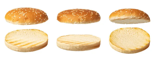 Burger Bun Střih Dvou Izolovaných Bílém Pozadí — Stock fotografie