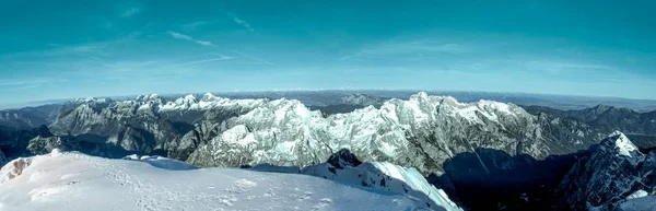 Panoramatický pohled ze severní strany. — Stock fotografie