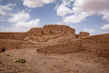 Ait Ben Haddou köyünün manzara görüntüsü