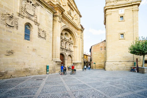 Square in Santo Domingo de la Calzada, La Rioja — Stock Photo, Image