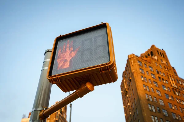 Dur işareti gösterilen semafor