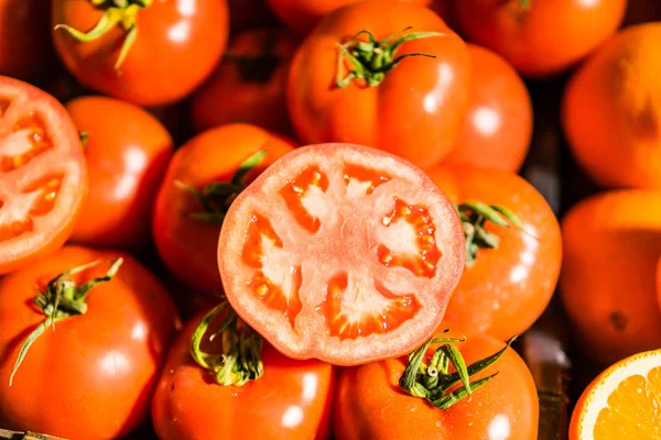 Primer plano de tomates jugosos — Foto de Stock