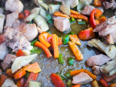 Paella, İspanyol yemeği.