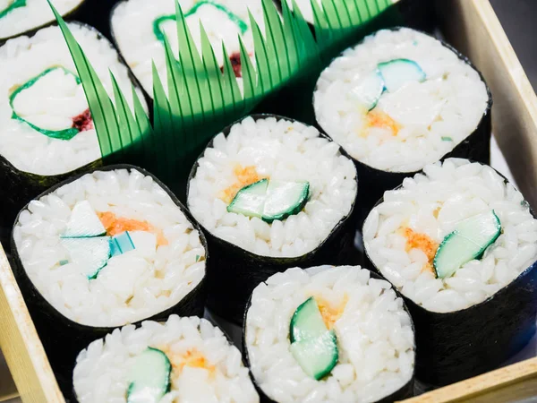 전통적 인 일본 식사를 마무리하다 — 스톡 사진