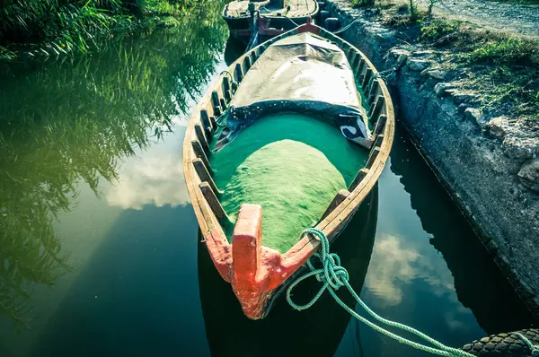 Barco de pesca —  Fotos de Stock