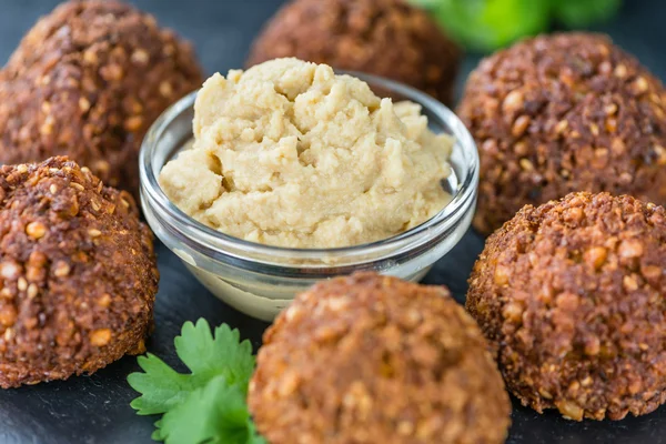 Portion hausgemachte Falafel — Stockfoto