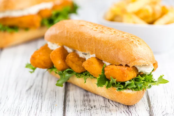 Fresh made Snack (Sandwich with Fish Sticks) — Stock Photo, Image