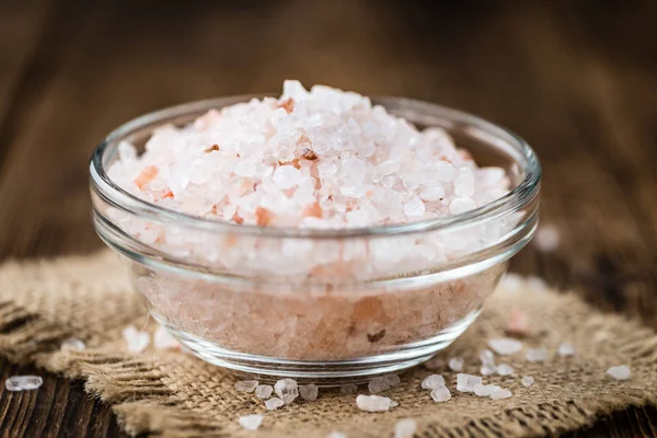 Himalayan Salt on table — Stock Photo, Image